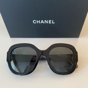 NIB Chanel sunglasses!